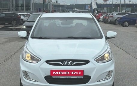 Hyundai Solaris II рестайлинг, 2014 год, 1 039 000 рублей, 3 фотография