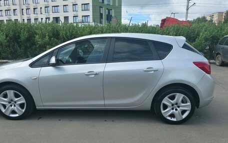 Opel Astra J, 2014 год, 565 000 рублей, 9 фотография