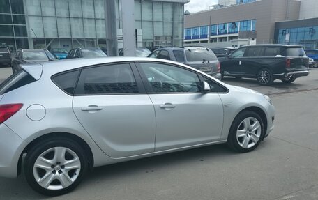 Opel Astra J, 2014 год, 565 000 рублей, 6 фотография