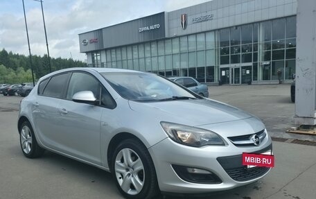Opel Astra J, 2014 год, 565 000 рублей, 4 фотография