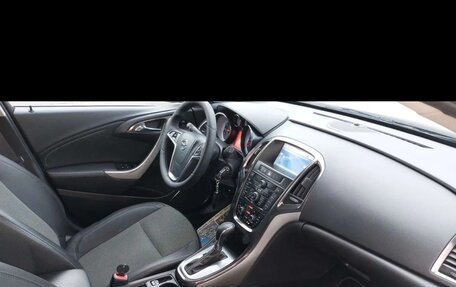 Opel Astra J, 2011 год, 750 000 рублей, 11 фотография