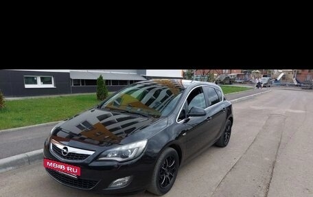 Opel Astra J, 2011 год, 750 000 рублей, 9 фотография
