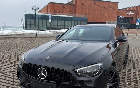 Mercedes-Benz E-Класс, 2021 год, 3 790 000 рублей, 6 фотография