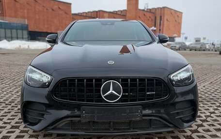 Mercedes-Benz E-Класс, 2021 год, 3 790 000 рублей, 7 фотография