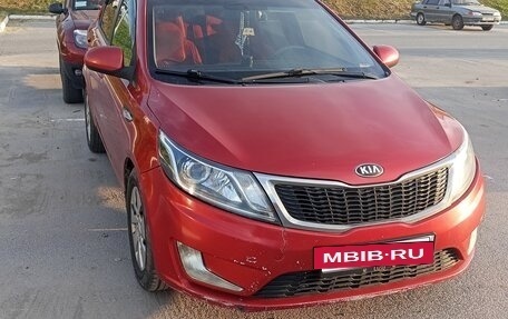 KIA Rio III рестайлинг, 2013 год, 499 000 рублей, 3 фотография