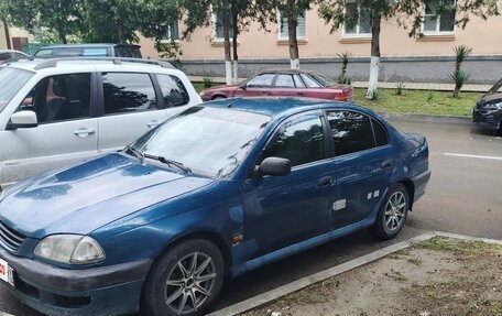 Toyota Avensis III рестайлинг, 1998 год, 240 000 рублей, 2 фотография