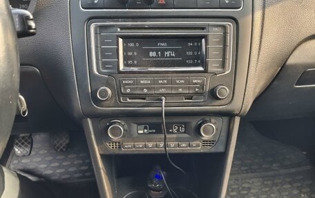 Volkswagen Polo VI (EU Market), 2013 год, 600 000 рублей, 10 фотография