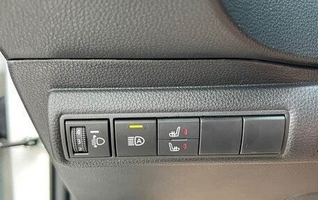 Toyota Corolla, 2022 год, 1 550 000 рублей, 8 фотография