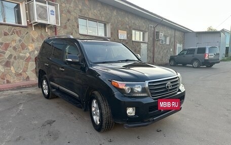 Toyota Land Cruiser 200, 2014 год, 3 100 000 рублей, 3 фотография