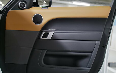Land Rover Range Rover Sport II, 2022 год, 8 990 000 рублей, 2 фотография