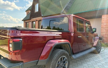 Jeep Gladiator, 2020 год, 6 500 000 рублей, 4 фотография