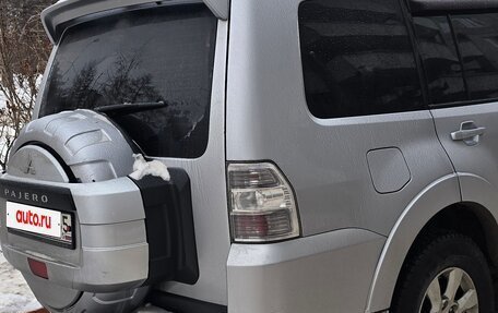 Mitsubishi Pajero IV, 2013 год, 1 850 000 рублей, 3 фотография