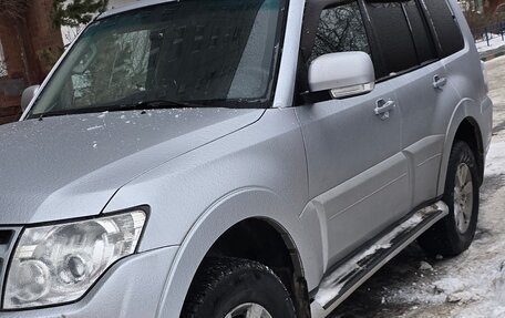Mitsubishi Pajero IV, 2013 год, 1 850 000 рублей, 6 фотография