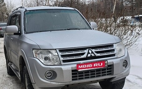 Mitsubishi Pajero IV, 2013 год, 1 850 000 рублей, 4 фотография
