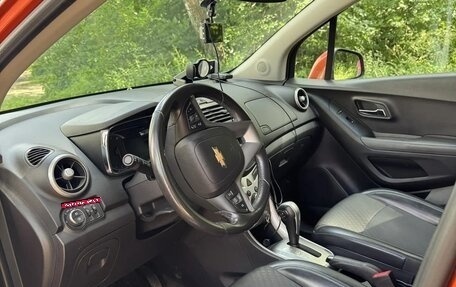 Chevrolet Tracker III, 2015 год, 1 290 000 рублей, 4 фотография