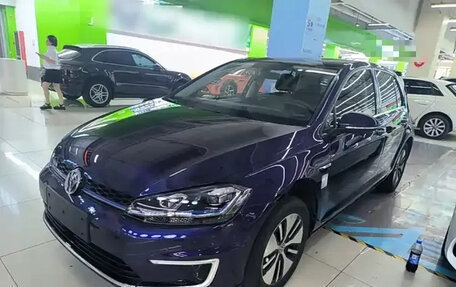 Volkswagen Golf VII, 2020 год, 1 267 010 рублей, 1 фотография