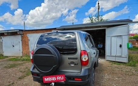 Chevrolet Niva I рестайлинг, 2016 год, 650 000 рублей, 3 фотография