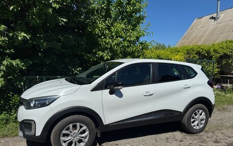 Renault Kaptur I рестайлинг, 2019 год, 1 300 000 рублей, 4 фотография