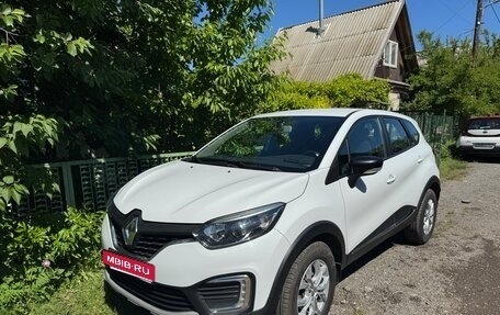 Renault Kaptur I рестайлинг, 2019 год, 1 300 000 рублей, 3 фотография