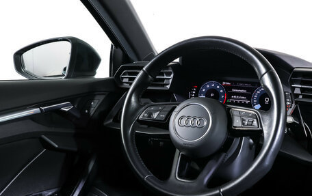 Audi A3, 2021 год, 2 820 000 рублей, 14 фотография