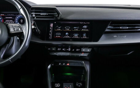 Audi A3, 2021 год, 2 820 000 рублей, 15 фотография