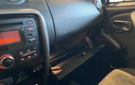 Renault Duster I рестайлинг, 2013 год, 870 000 рублей, 30 фотография