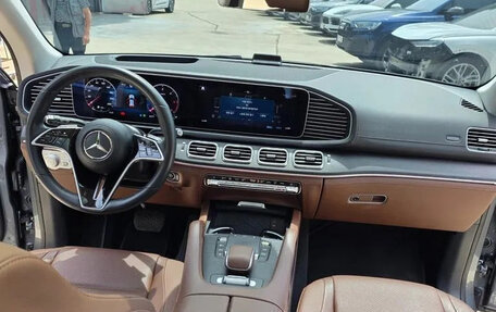 Mercedes-Benz GLE, 2024 год, 7 820 000 рублей, 12 фотография
