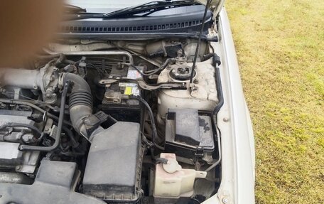 Mazda Familia, 1999 год, 365 000 рублей, 9 фотография