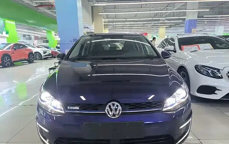 Volkswagen Golf VII, 2020 год, 1 267 010 рублей, 2 фотография