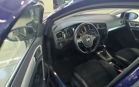 Volkswagen Golf VII, 2020 год, 1 267 010 рублей, 18 фотография