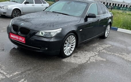 BMW 5 серия, 2007 год, 850 000 рублей, 1 фотография