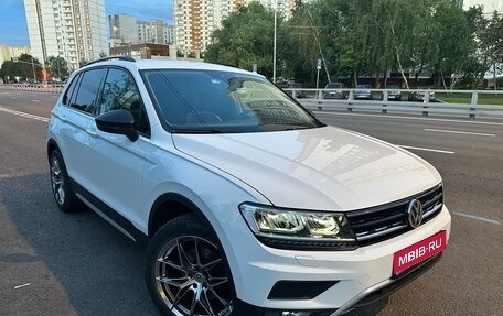 Volkswagen Tiguan II, 2020 год, 2 840 000 рублей, 1 фотография
