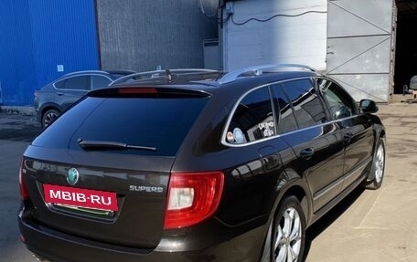 Skoda Superb III рестайлинг, 2012 год, 1 500 000 рублей, 12 фотография
