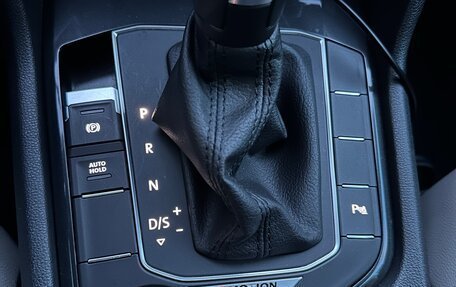 Volkswagen Tiguan II, 2020 год, 2 840 000 рублей, 14 фотография