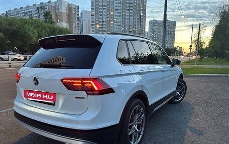 Volkswagen Tiguan II, 2020 год, 2 840 000 рублей, 5 фотография