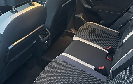 Volkswagen Tiguan II, 2020 год, 2 840 000 рублей, 19 фотография