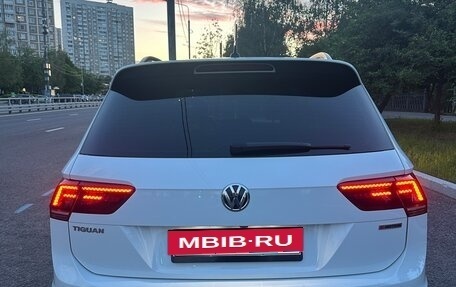 Volkswagen Tiguan II, 2020 год, 2 840 000 рублей, 23 фотография