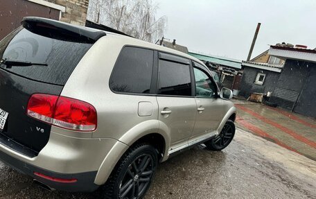 Volkswagen Touareg III, 2005 год, 865 000 рублей, 7 фотография