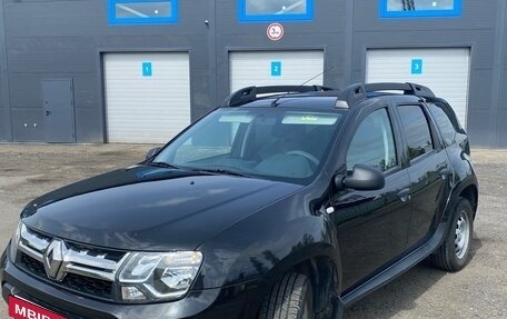 Renault Duster I рестайлинг, 2015 год, 1 050 000 рублей, 2 фотография