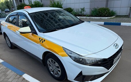 Hyundai Elantra, 2021 год, 1 500 000 рублей, 4 фотография