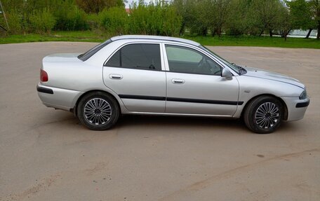 Mitsubishi Carisma I, 2003 год, 275 000 рублей, 3 фотография