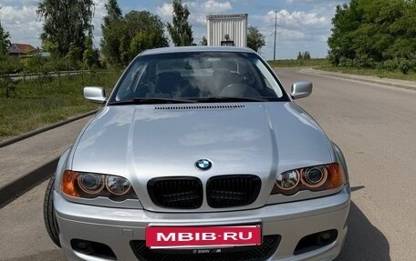 BMW 3 серия, 2001 год, 1 100 000 рублей, 3 фотография