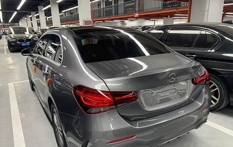 Mercedes-Benz A-Класс, 2022 год, 1 670 000 рублей, 7 фотография