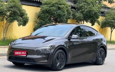 Tesla Model Y I, 2026 год, 6 354 100 рублей, 1 фотография