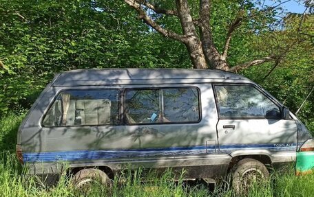 Toyota Town Ace III, 1990 год, 120 000 рублей, 1 фотография