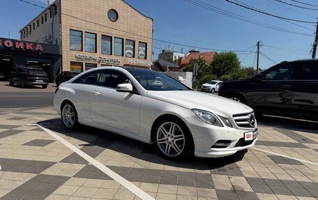 Mercedes-Benz E-Класс, 2012 год, 1 600 000 рублей, 2 фотография