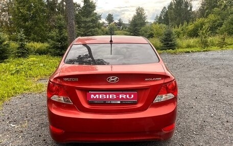 Hyundai Solaris II рестайлинг, 2013 год, 630 000 рублей, 4 фотография