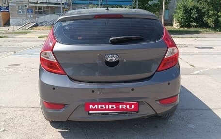 Hyundai Solaris II рестайлинг, 2012 год, 830 000 рублей, 3 фотография