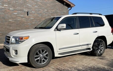 Toyota Land Cruiser 200, 2015 год, 4 500 000 рублей, 3 фотография