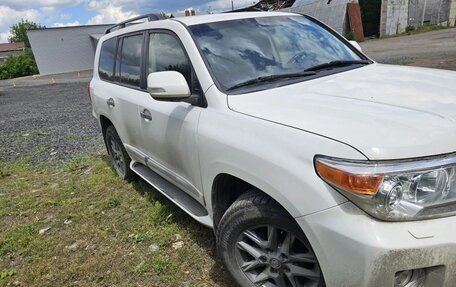 Toyota Land Cruiser 200, 2015 год, 4 500 000 рублей, 7 фотография